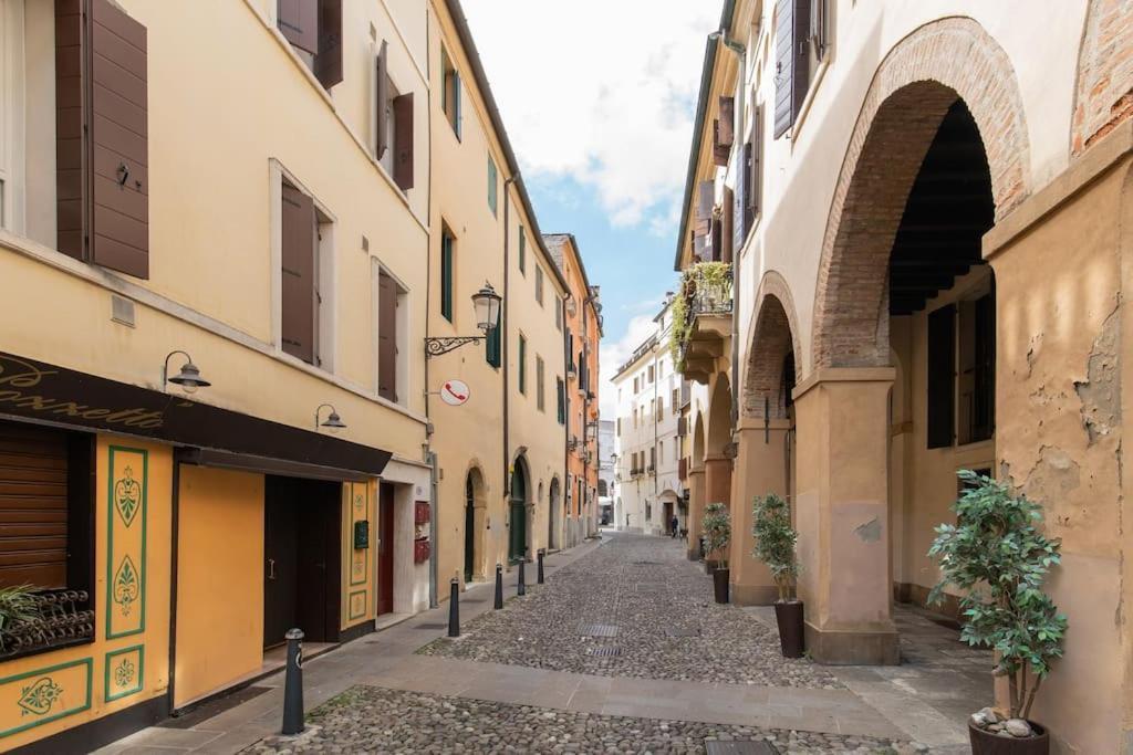 Enjoy Home - Appartamento Orologio, Piazza Dei Signori Padua Exterior foto