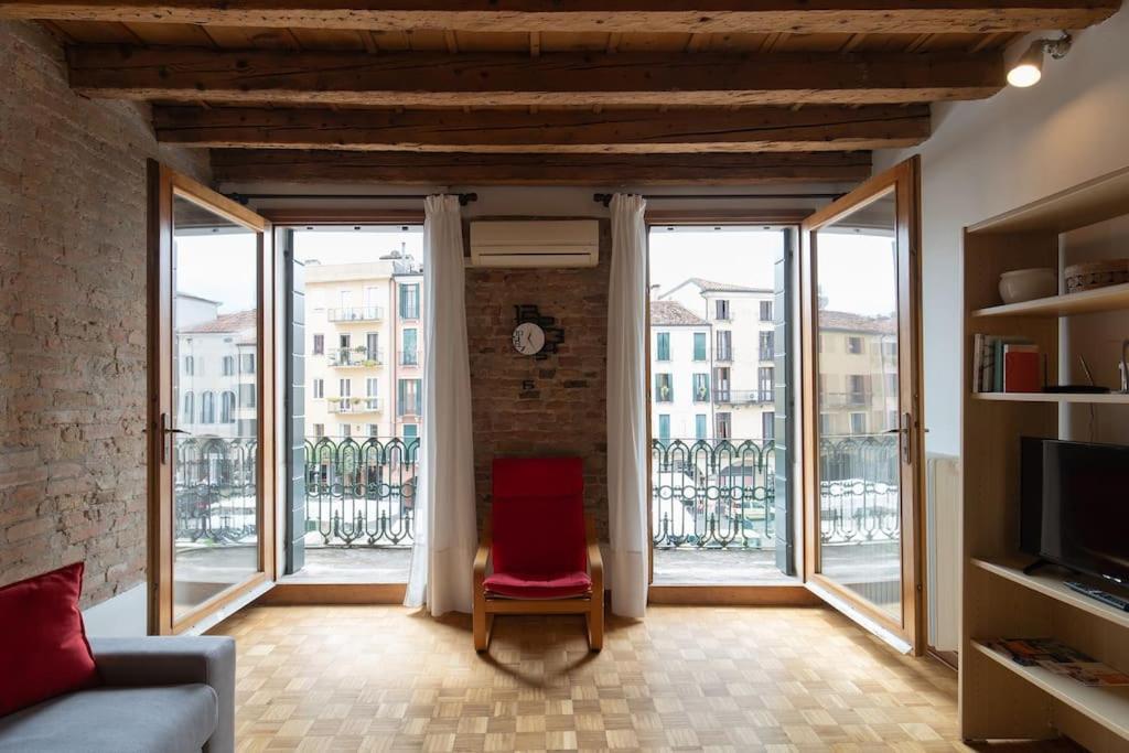 Enjoy Home - Appartamento Orologio, Piazza Dei Signori Padua Exterior foto